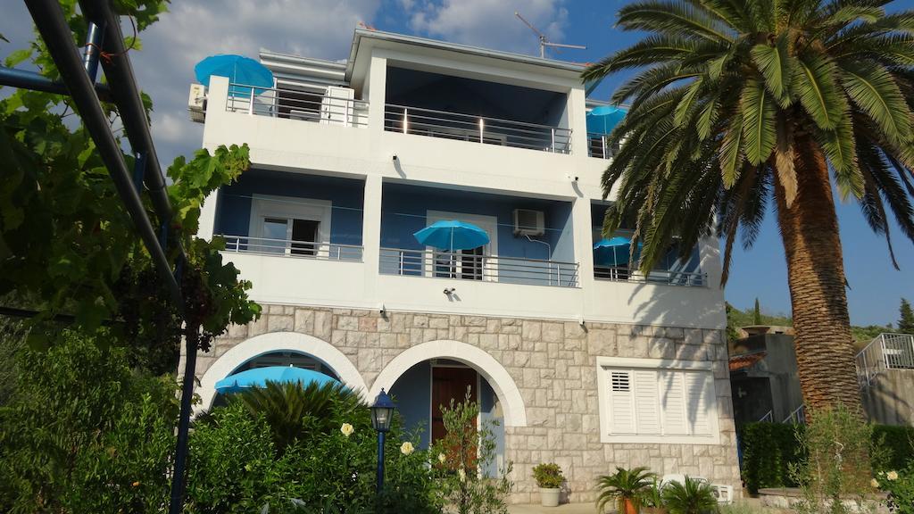 Apartments Odesa Herceg Novi Bagian luar foto