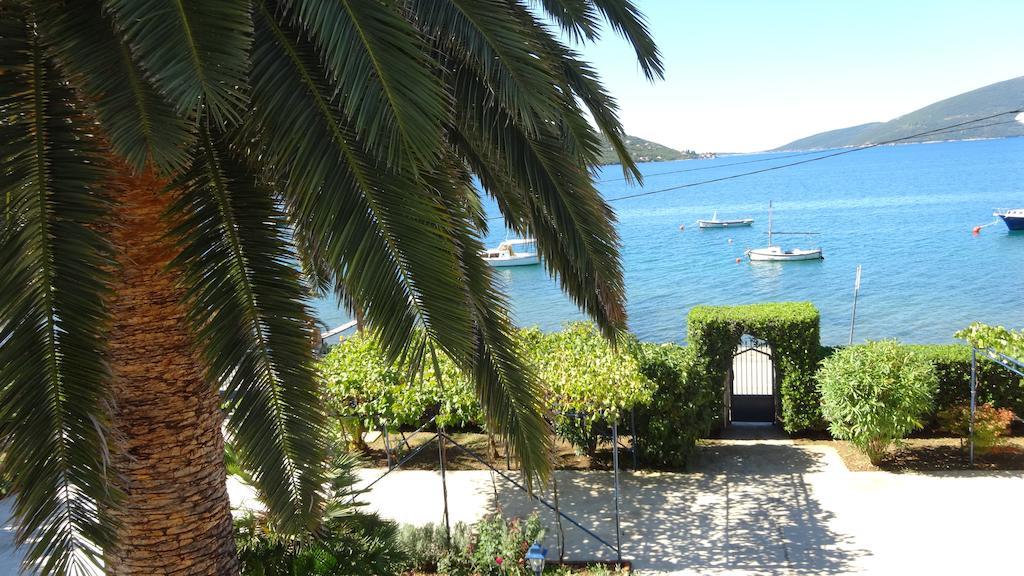 Apartments Odesa Herceg Novi Bagian luar foto